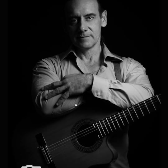 Carlos Alberto Calabrese - Spanish Entertainment in Ridgeland, MS