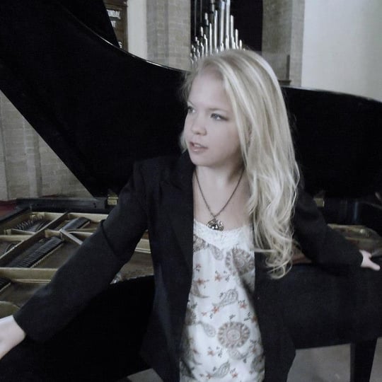 Caroline Henry - Classical Pianist in New Haven, CT