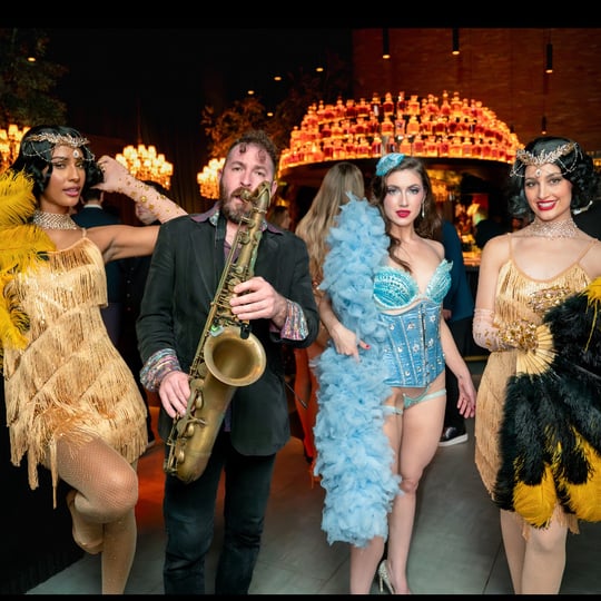 Diamant Noir Entertainment - Strolling Table / Ballet Dancer in Houston, TX
