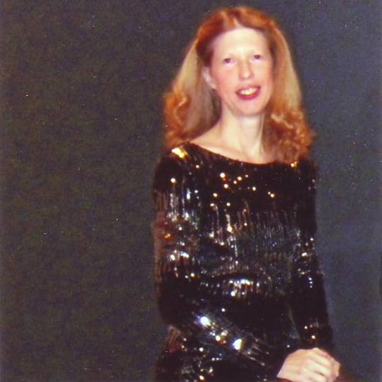 Cocktail Piano Music - Judy Bowen - Pianist / Holiday Party Entertainment in Milwaukee, WI