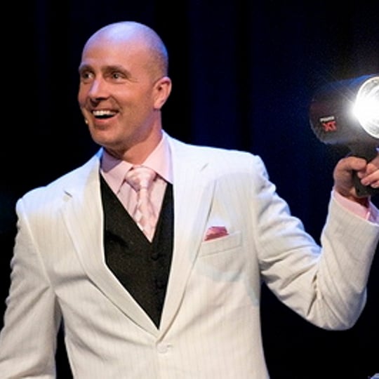 Comedy in Motion with Bob Cates - Corporate Comedian in Ottawa, ON