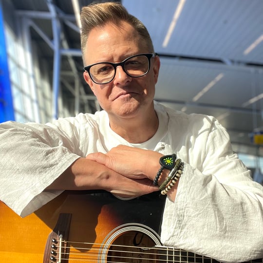 Dale Bitner - Singing Guitarist in Virginia Beach, VA