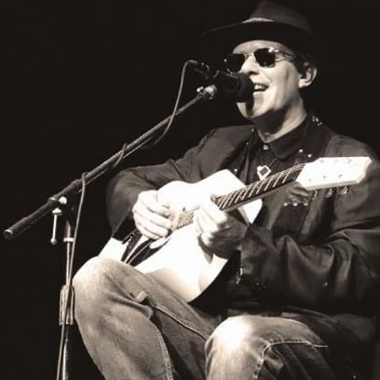 Dan Hooker - Singer/Songwriter / Banjo Player in Stinson Beach, CA