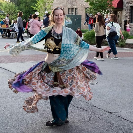 Dancing Hippie Chick Event Chair Massage - Mobile Massage / Belly Dancer in Aurora, IL