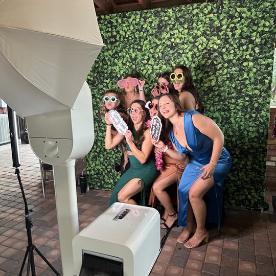 Daneff Photo Booths - Photo Booths / Wedding Services in Gilbert, AZ