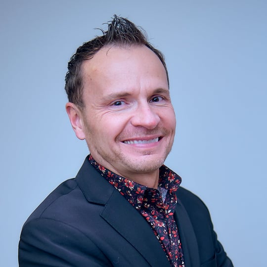 David Farr Magic - Magician / Family Entertainment in Minneapolis, MN