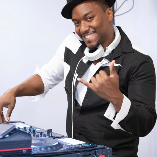 DJ Moefya - Mobile DJ in Somerset, NJ