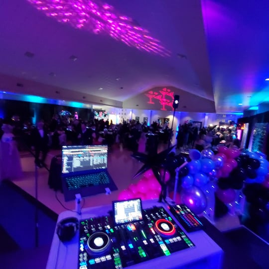 DJ Willie D - Wedding DJ in Westmoreland, TN