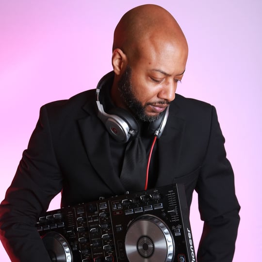 Perfect Vibe DJ | Sound | Lighting - DJ / Event DJs in Houston, TX