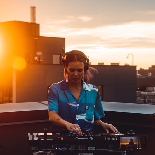 Dr Dionne - DJ / Event DJs in New York City, NY