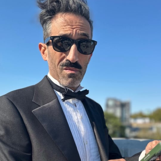 Dvr - Bartender / Actor in New York City, NY
