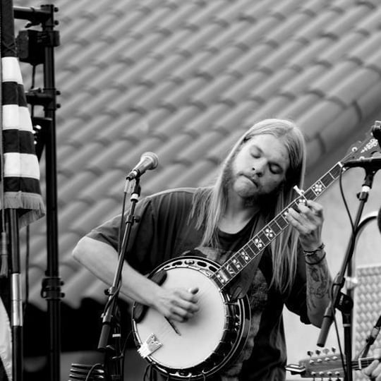 Eathan Hakker - Banjo Player in Hanford, CA