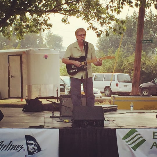 Eddy Delbridge - Singing Guitarist in Eugene, OR