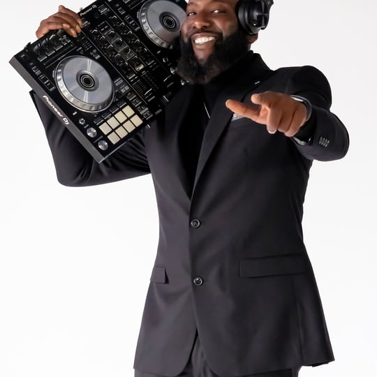 Entertainment To Remember DJ Service - DJ / Outdoor Movie Screens in Austell, GA