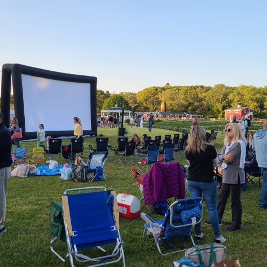 Entertainment Under the Stars - Outdoor Movie Screens in Cranston, RI
