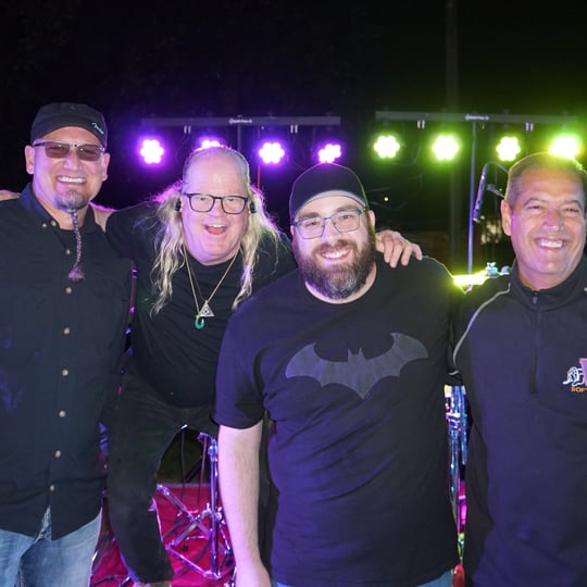 Everyday Anarchy - Cover Band / Corporate Event Entertainment in Lakemoor, IL