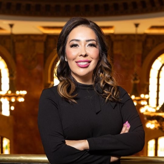 Victoria Olivia / Motivational Keynote Speaker - Motivational Speaker in El Paso, TX