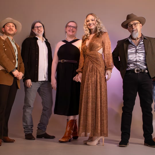 Kristy Cox and Grasstime - Bluegrass Band in Nashville, TN