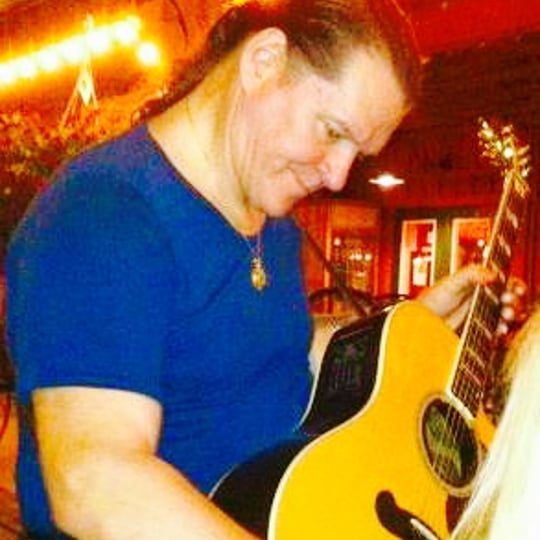 Gregg Parker / Songster - Singing Guitarist / Wedding Musicians in Barksdale Afb, LA
