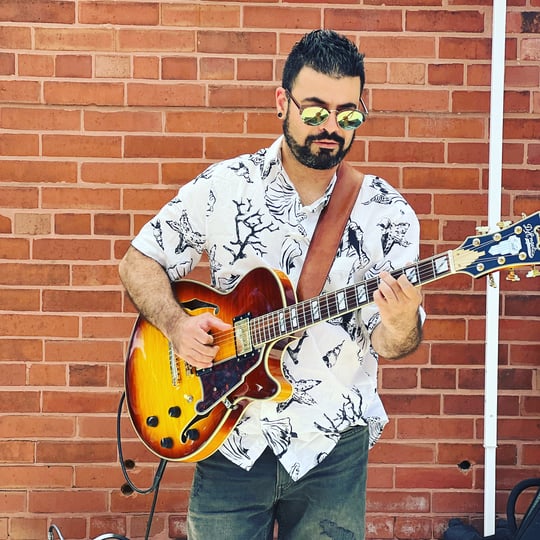 Manuel Reyes – Wedding & Corporate Event Guitarist - Guitarist in Chicago, IL