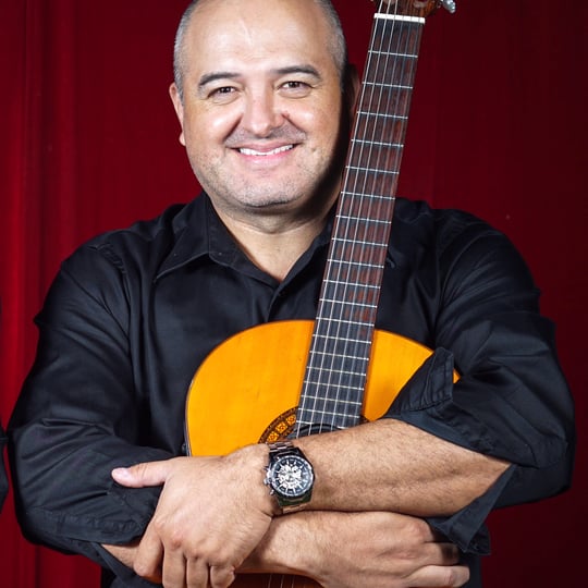 Hans Yunda Latin Guitar - Singing Guitarist in Henderson, NV