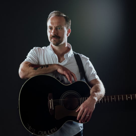 I am Paul Cullen (solo, duo, trio) - Singing Guitarist in Munster, IN