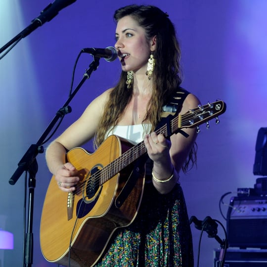 Jessica Allossery - Singing Guitarist / Wedding Band in Alexandria, VA