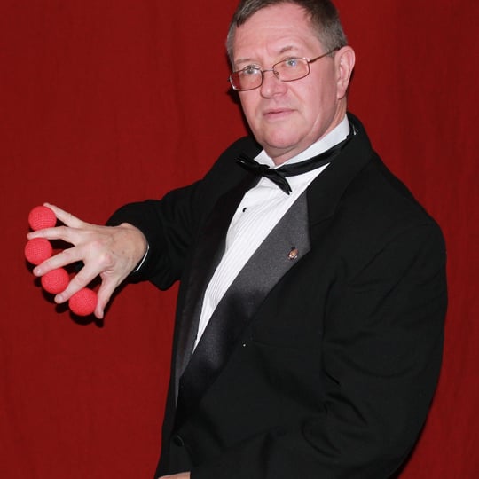 It's Magic - Magician / Children’s Party Magician in Bennington, VT