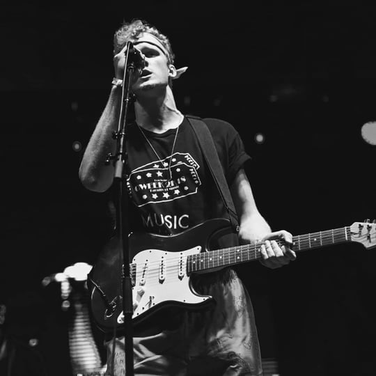 Jeremy Fox - Singing Guitarist / Acoustic Band in London, ON