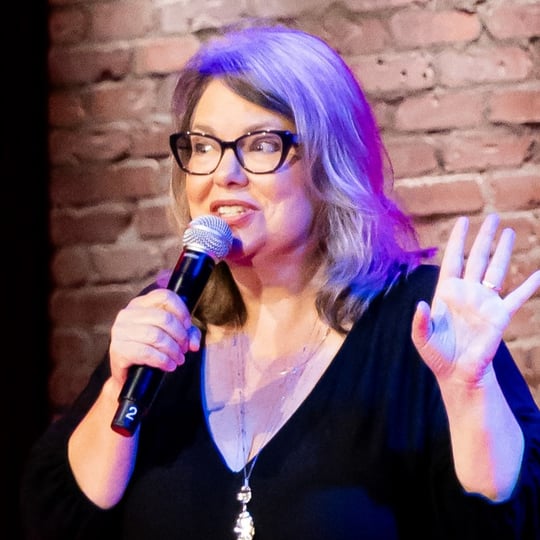 Lindsay Porter - Stand-Up Comedian in Chicago, IL