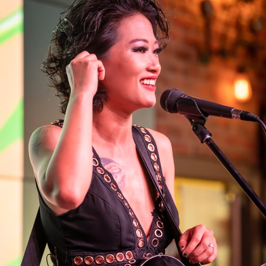 Lolah - Singing Guitarist / Dance Band in San Jose, CA