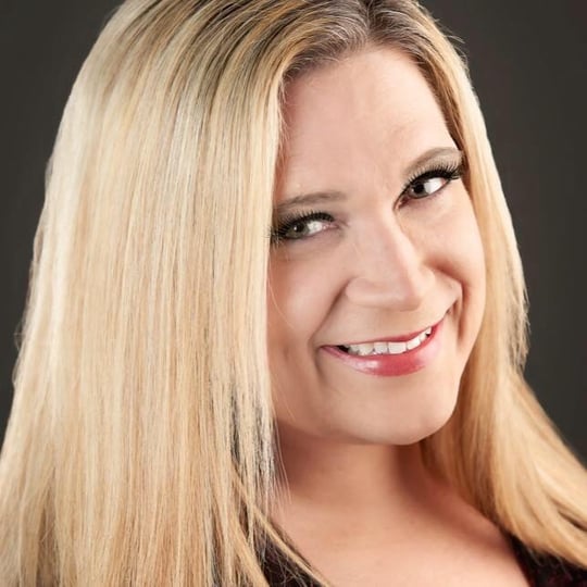 Lori G Comedy - Stand-Up Comedian / Game Show in Chillicothe, OH