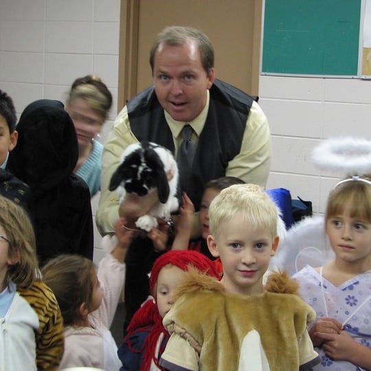 Magician Trent Tinney - Children’s Party Magician in Lethbridge, AB