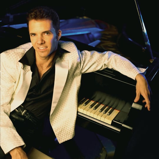 Marcus Sugg - Singing Pianist / Wedding Band in Little Rock, AR