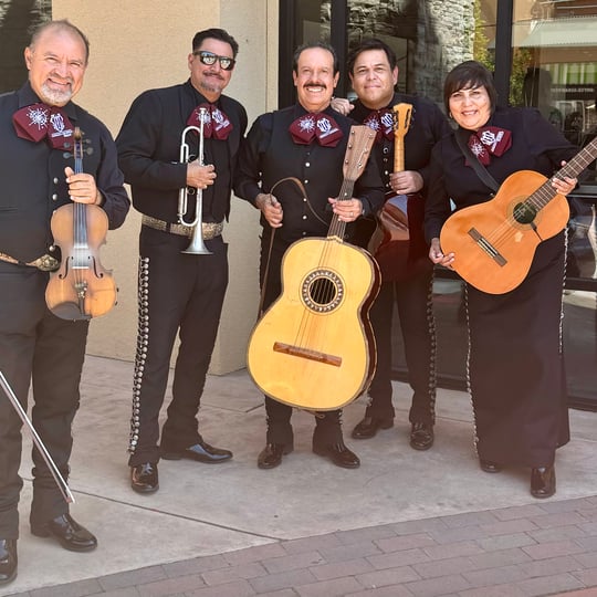 Mariachi Universal - Mariachi Band in Fresno, CA