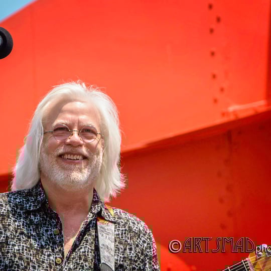 Mark Swanson - Singing Guitarist in Grand Rapids, MI