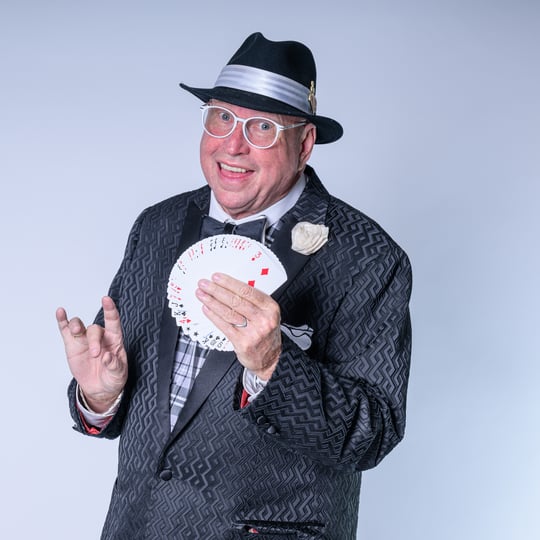 Mark Yeager " Magical Entertainer" - Magician / Corporate Magician in Moline, IL