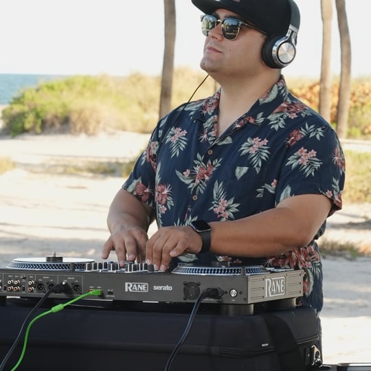 Mega Band & DJ - DJ in Fort Lauderdale, FL