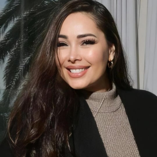 Mia Perez- Keynote Speaker - Motivational Speaker / Author in San Jose, CA