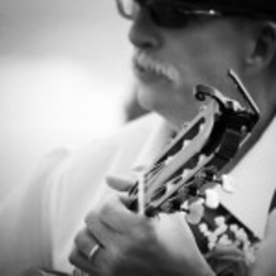 Michael Cash - Singing Guitarist in Spartanburg, SC