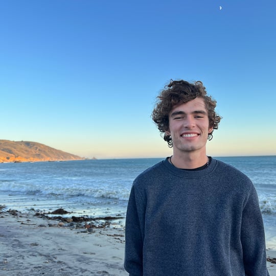 Multifaceted Classical Pianist - Classical Pianist in Los Angeles, CA