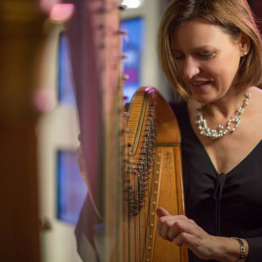 Olga Gross, Montreal Harpist - Harpist in Montreal, QC