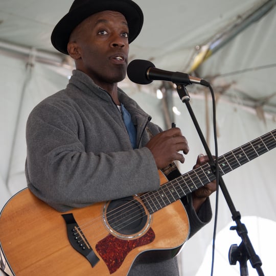 Oscar Butler - Singing Guitarist in Albuquerque, NM