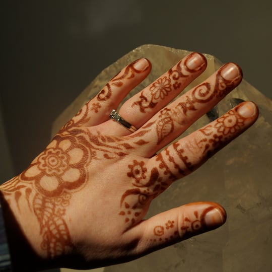 Peace Bee And Rainbow Song Henna - Henna Tattoo Artist in Franklin, MA