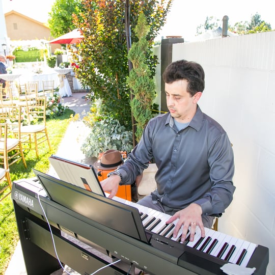 Pianist for Events - Pianist / Classical Pianist in Santa Fe Springs, CA