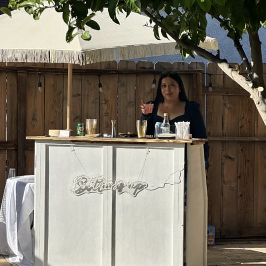 Pour & more - Bartender in Livermore, CA