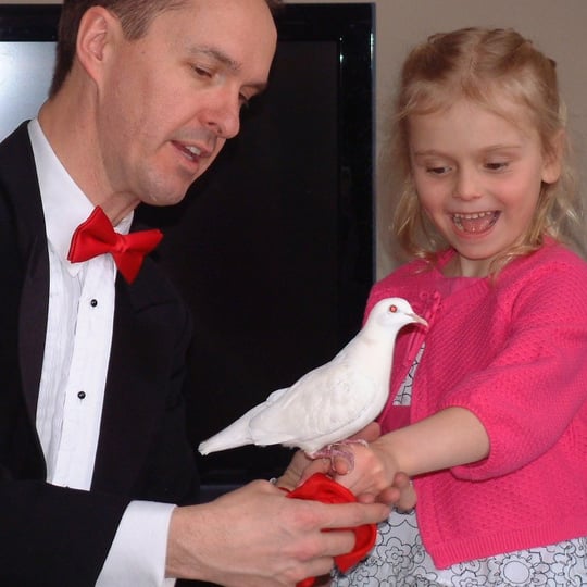 Richard Young the Magician - Children’s Party Magician in Calgary, AB