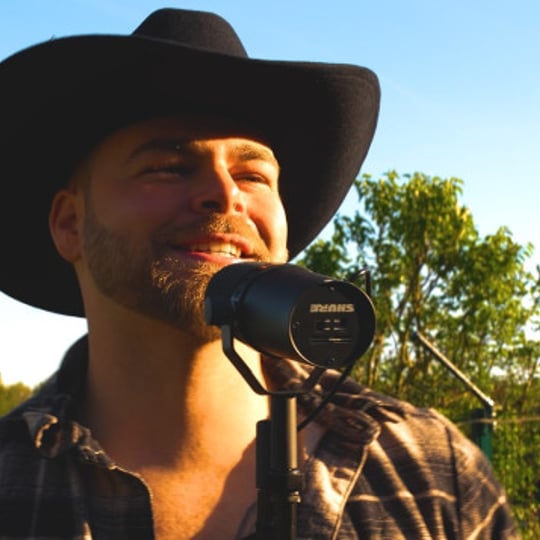 Salvati - Modern Country Music - Country Singer in Orlando, FL