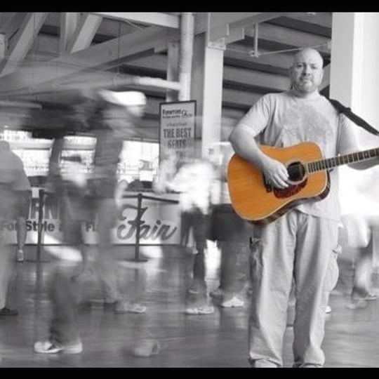 Aaron Mahoney - Acoustic Band in Florence, KY