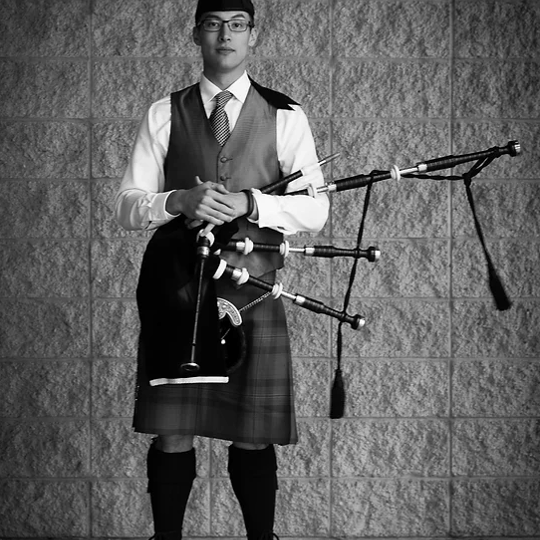 Sean ThePiper - Bagpiper / Wedding Musicians in Winnipeg, MB